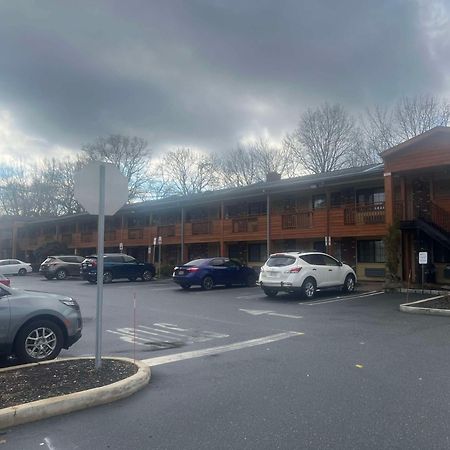 Surestay Plus By Best Western Woodbury Inn Esterno foto