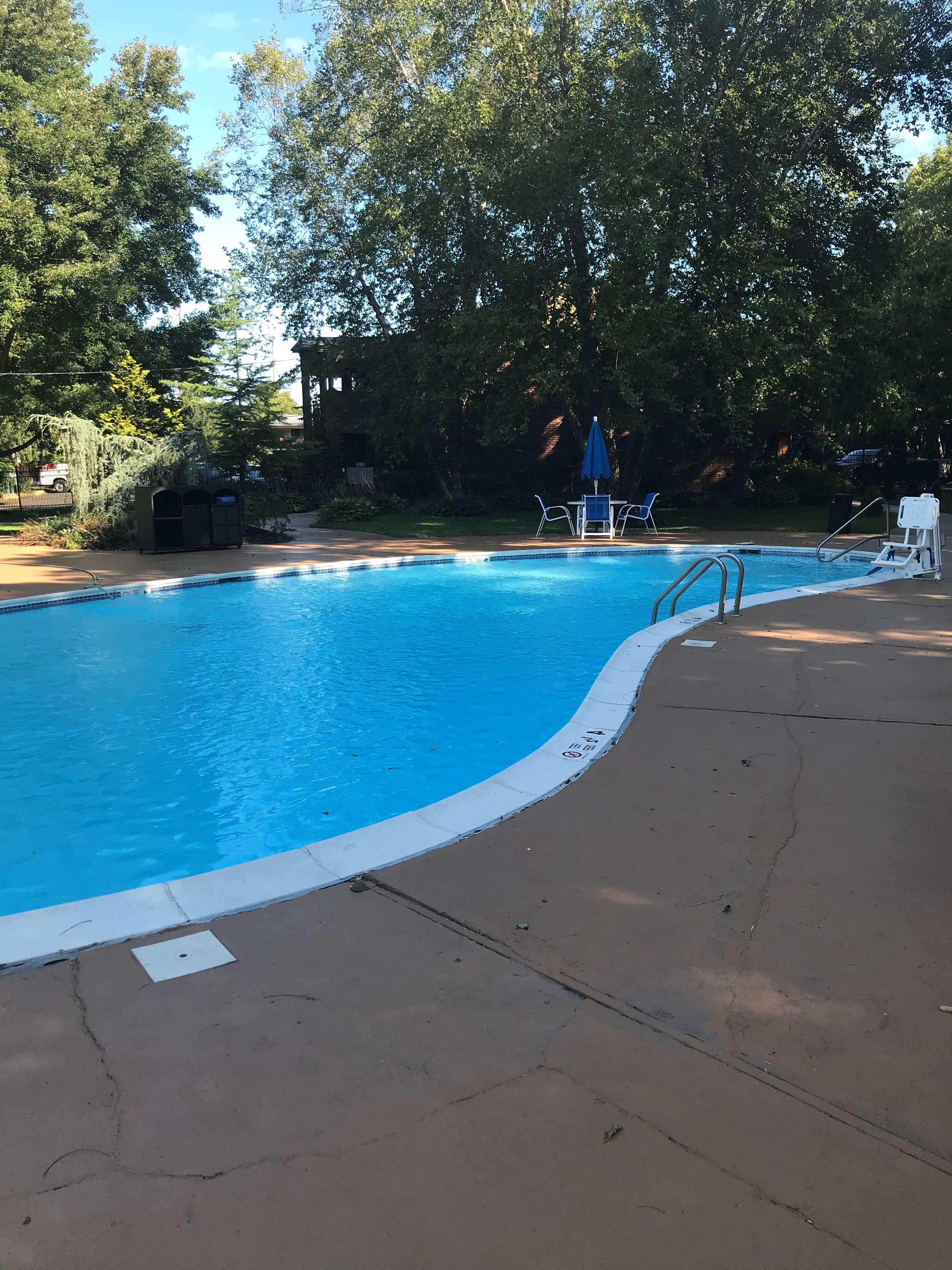 Surestay Plus By Best Western Woodbury Inn Esterno foto