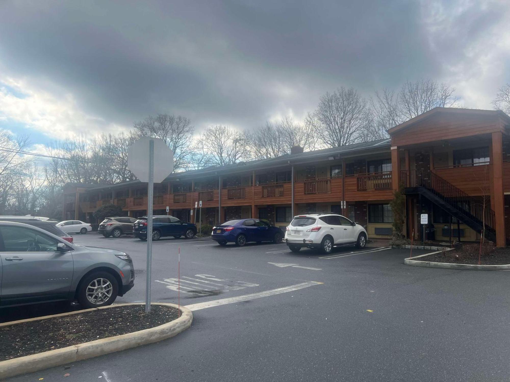 Surestay Plus By Best Western Woodbury Inn Esterno foto