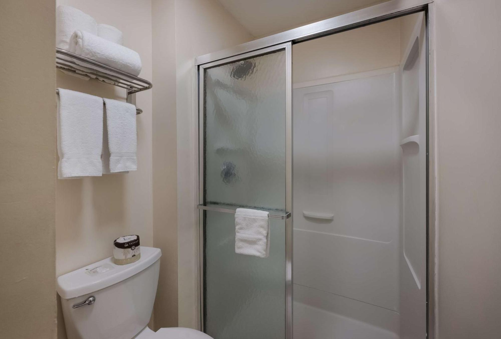 Surestay Plus By Best Western Woodbury Inn Esterno foto
