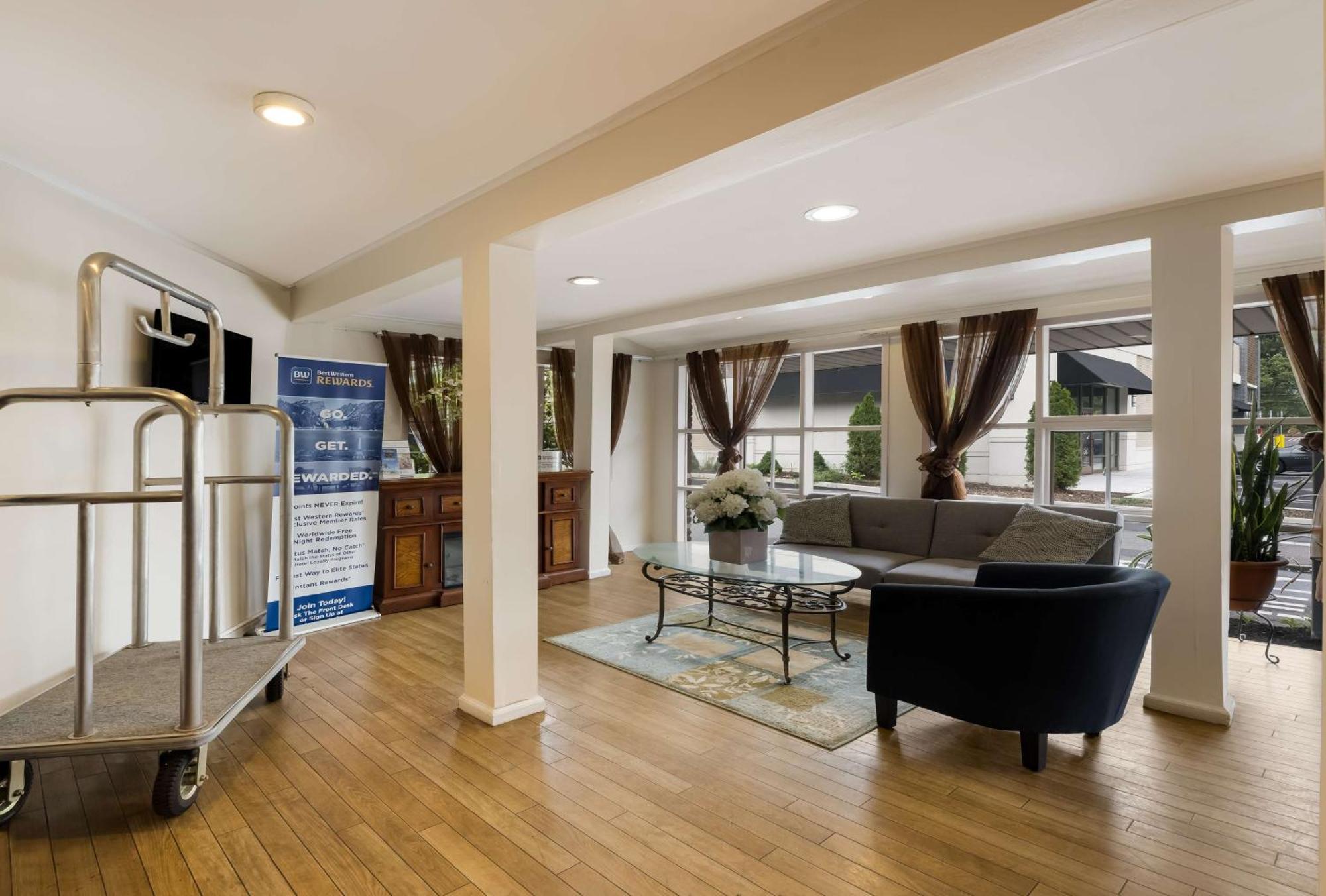 Surestay Plus By Best Western Woodbury Inn Esterno foto