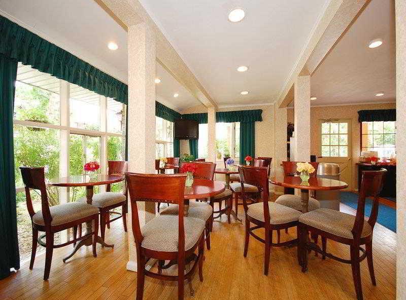 Surestay Plus By Best Western Woodbury Inn Esterno foto